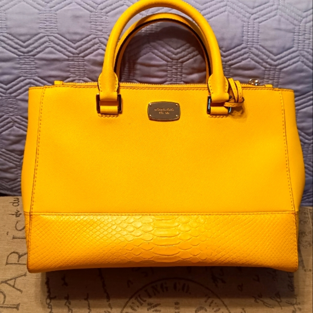 Michael Kors Bag